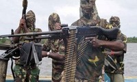 Boko Haram membunuh dan menculik kira-kira 100 orang di Kamerun